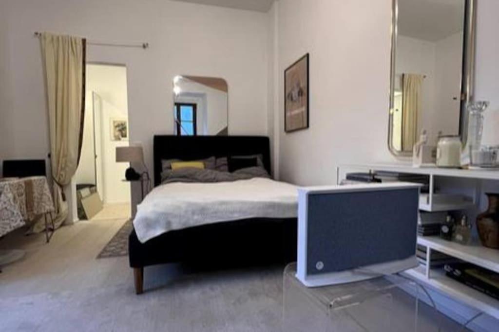 Exclusive Apartement In Historic Center Linz Kültér fotó